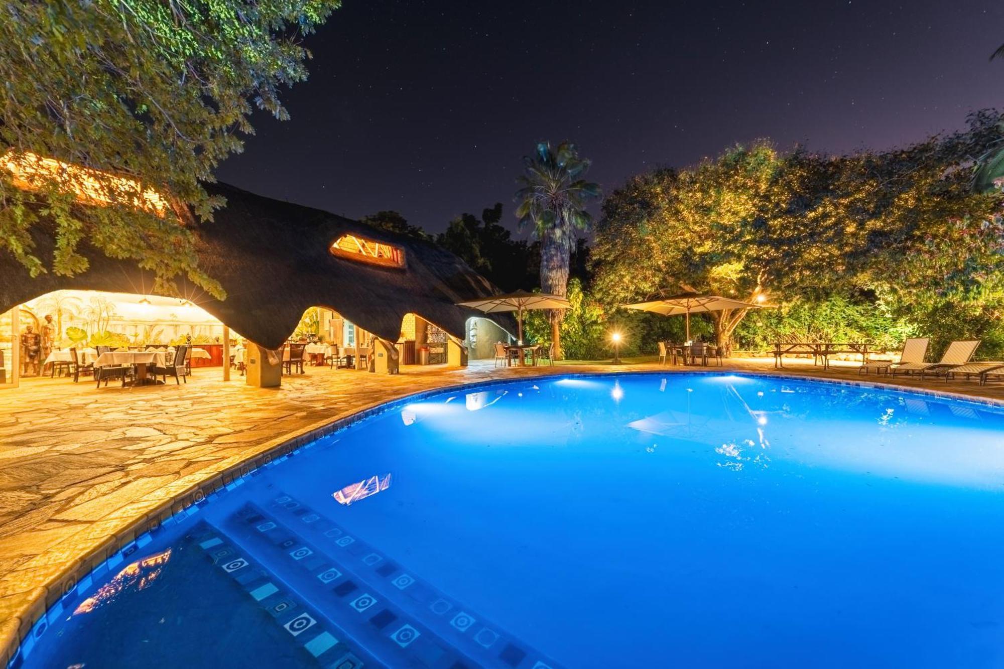 Bayete Guest Lodge Victoria Falls Exteriör bild